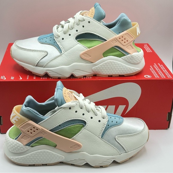Nike Shoes - Women’s Nike Air Huarache SE Orange Blue Green Sneakers Retro DQ0117-100 Sz 6.5